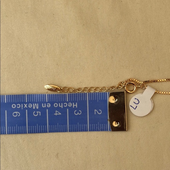 Beautiful Necklaces for everyday use. - Picture 4 of 5